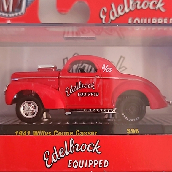 M2 Machines Edelbrock Equipped Car - Picture 3 of 5